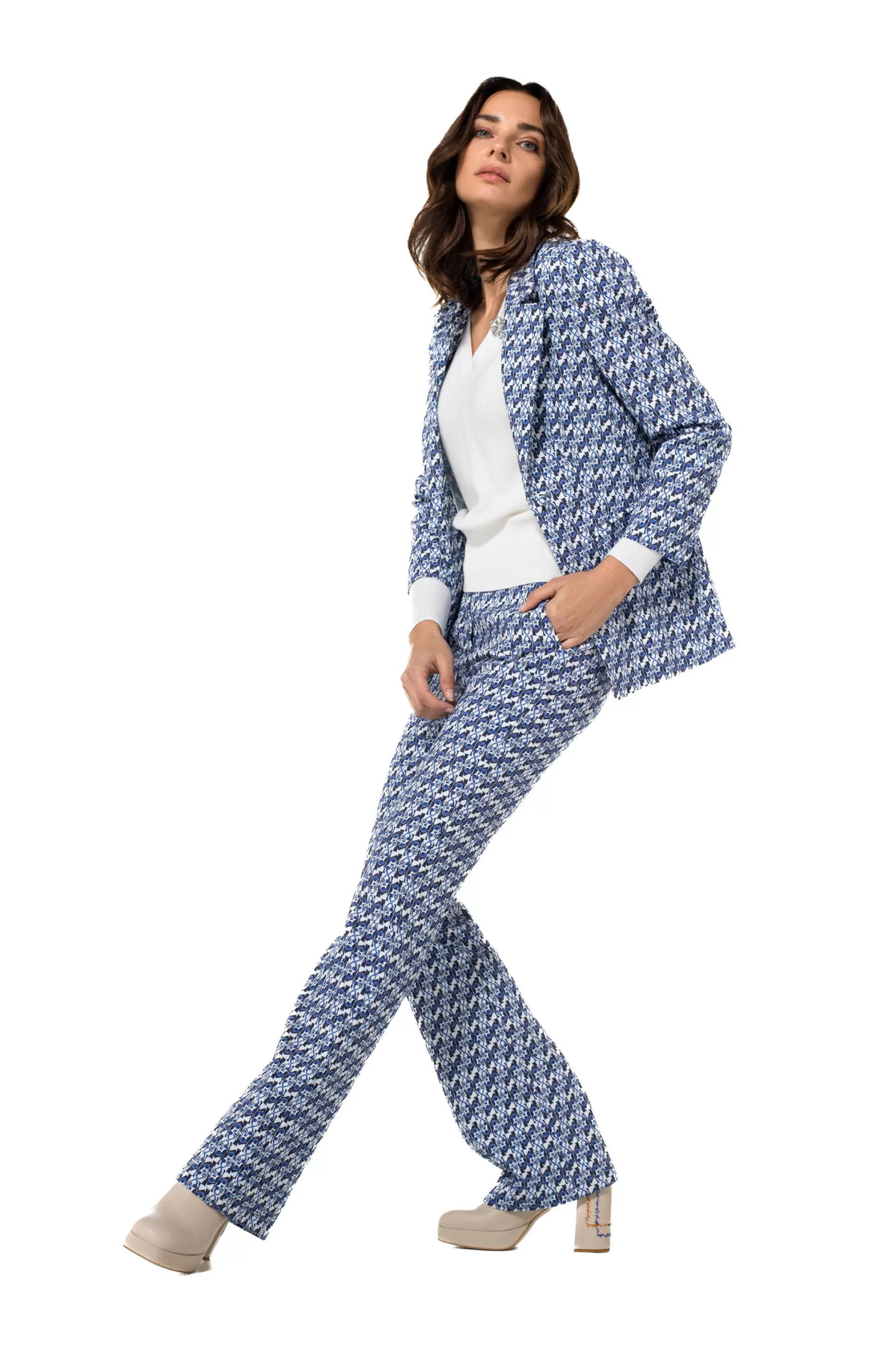 Outlet 1550-29 / Comfortabele Broek, Bootcut, Normal Waist, Pop-Art Print Vrouwen Broeken